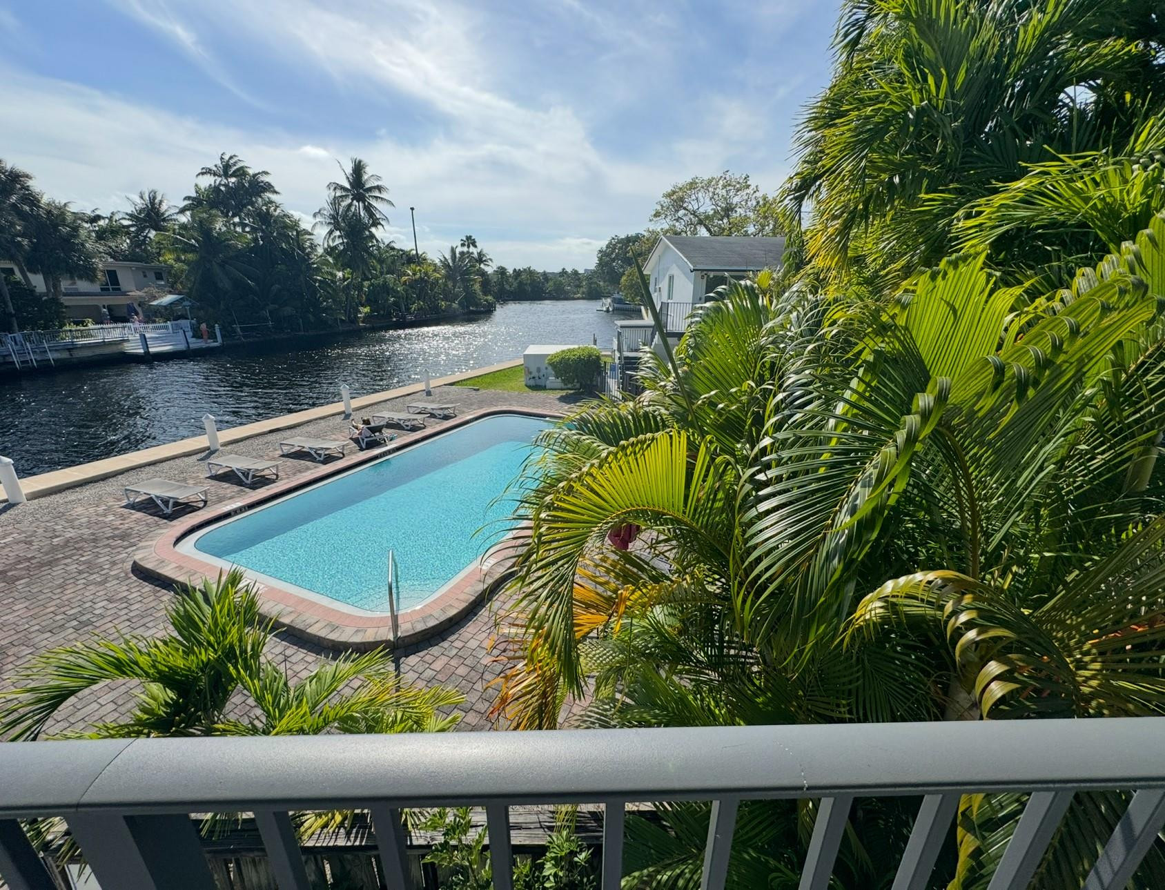 1814 E Oakland Park Boulevard 46