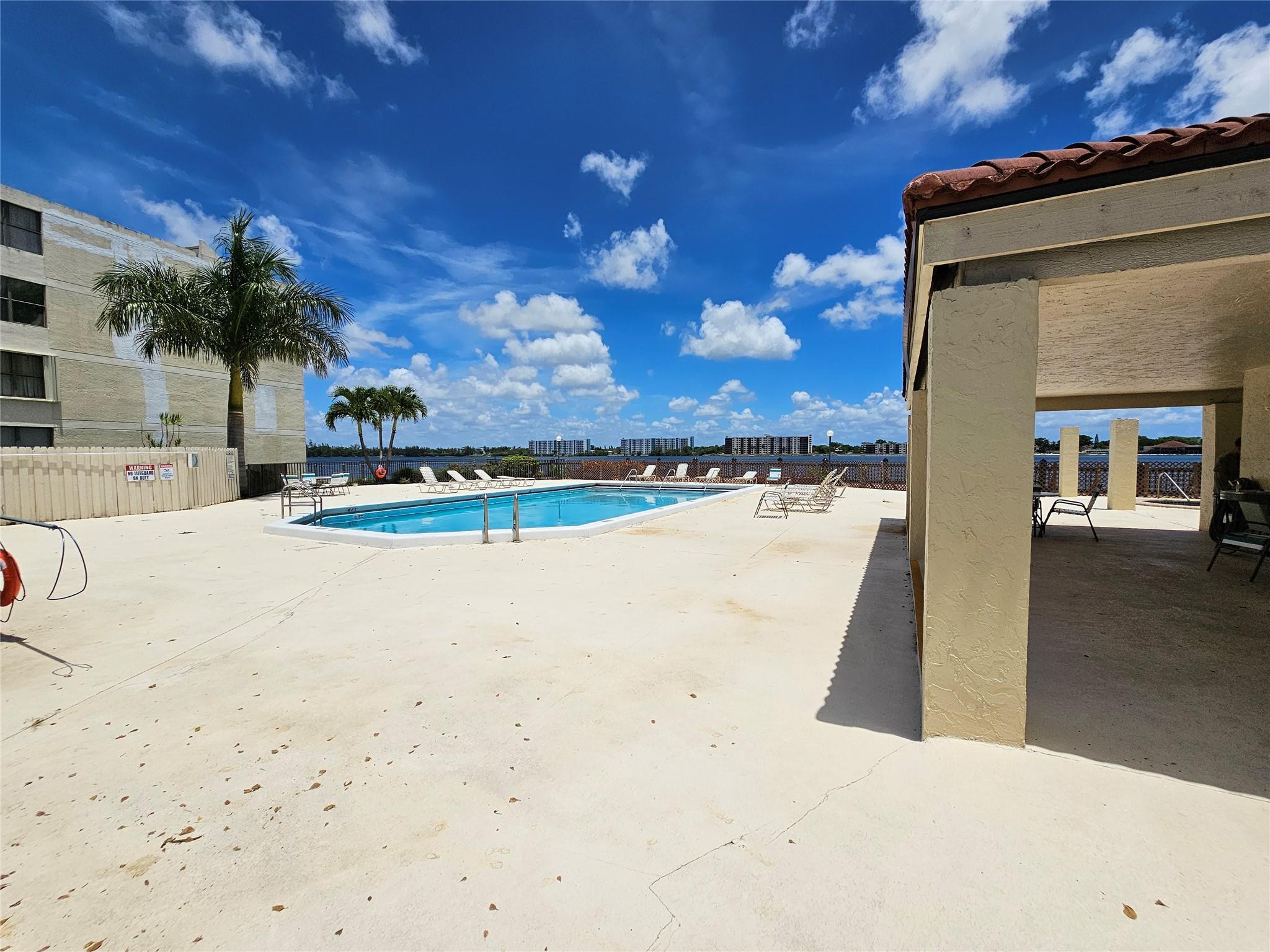 115 Lake Emerald Drive 307