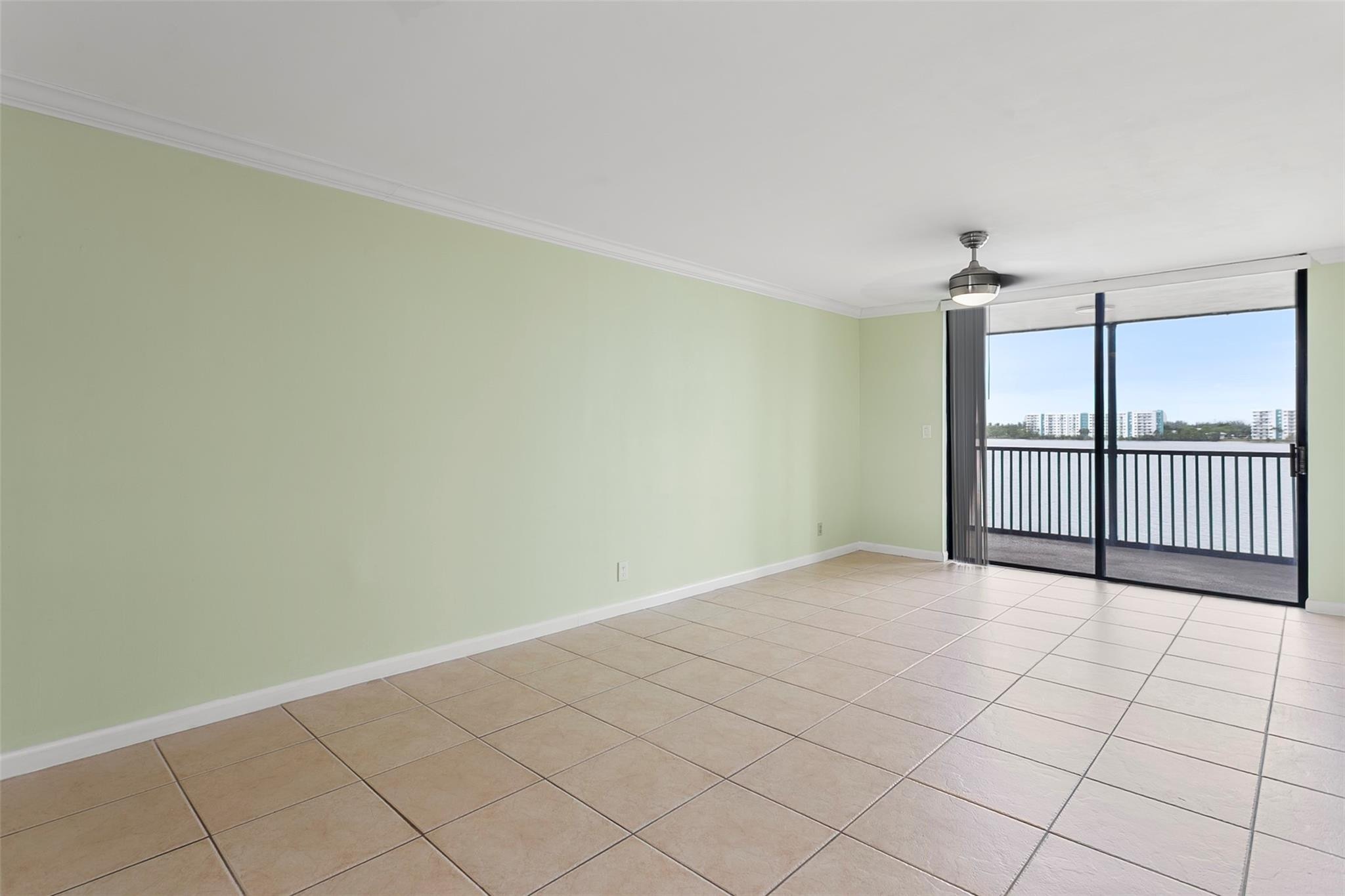 115 Lake Emerald Drive 307