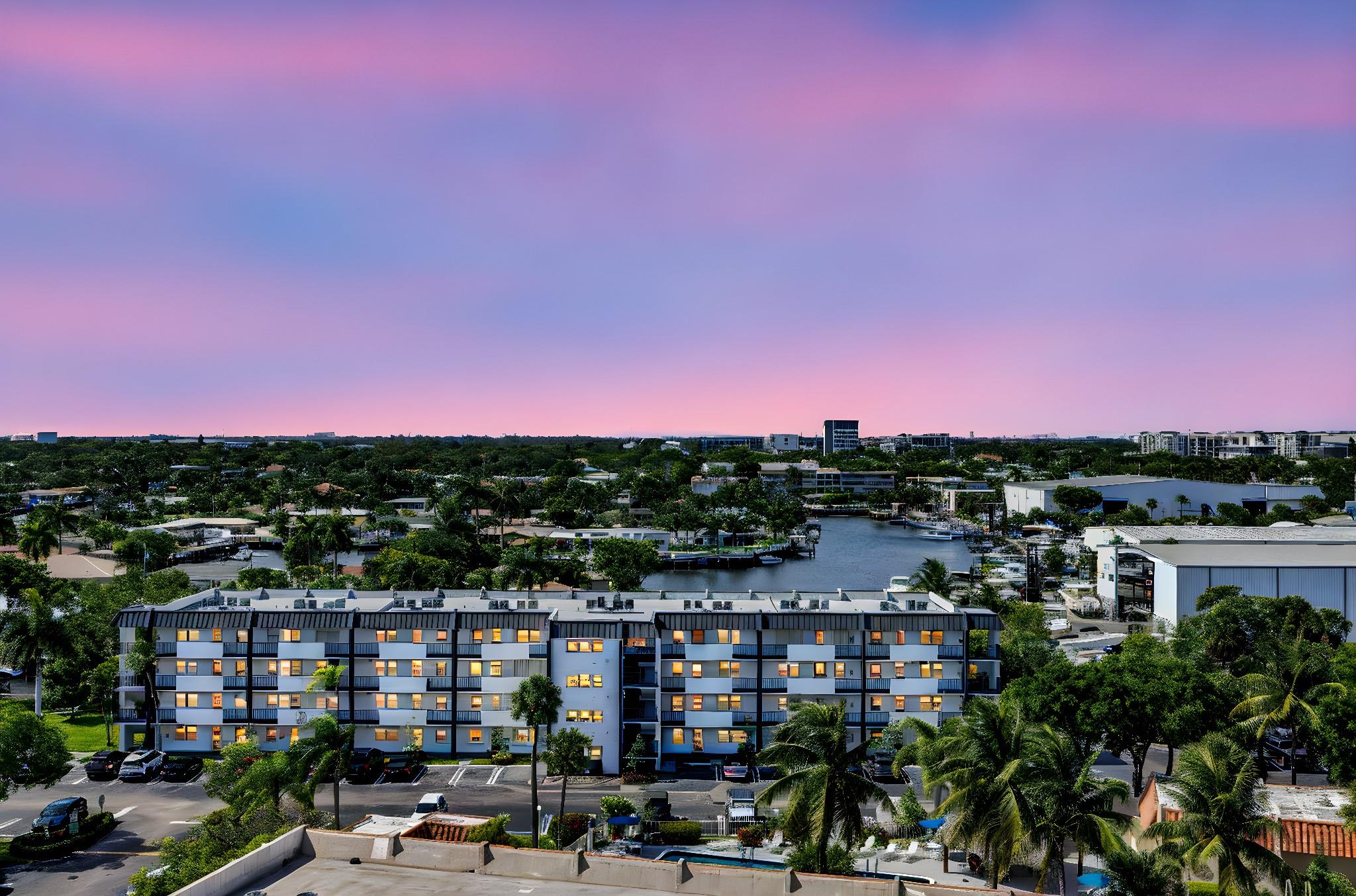 777 S Federal Hwy PH12