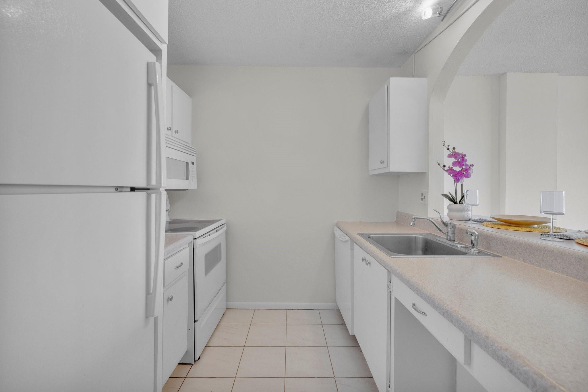 777 S Federal Hwy PH12