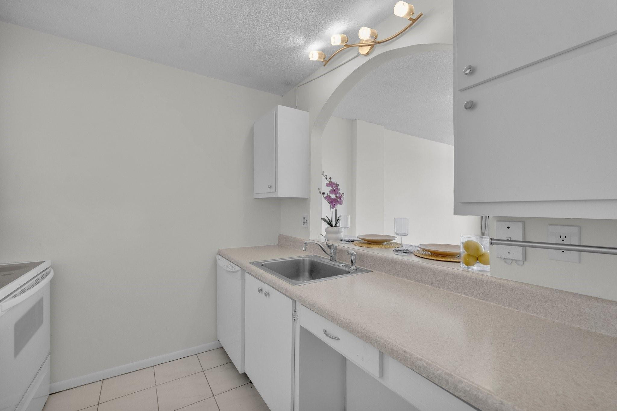 777 S Federal Hwy PH12