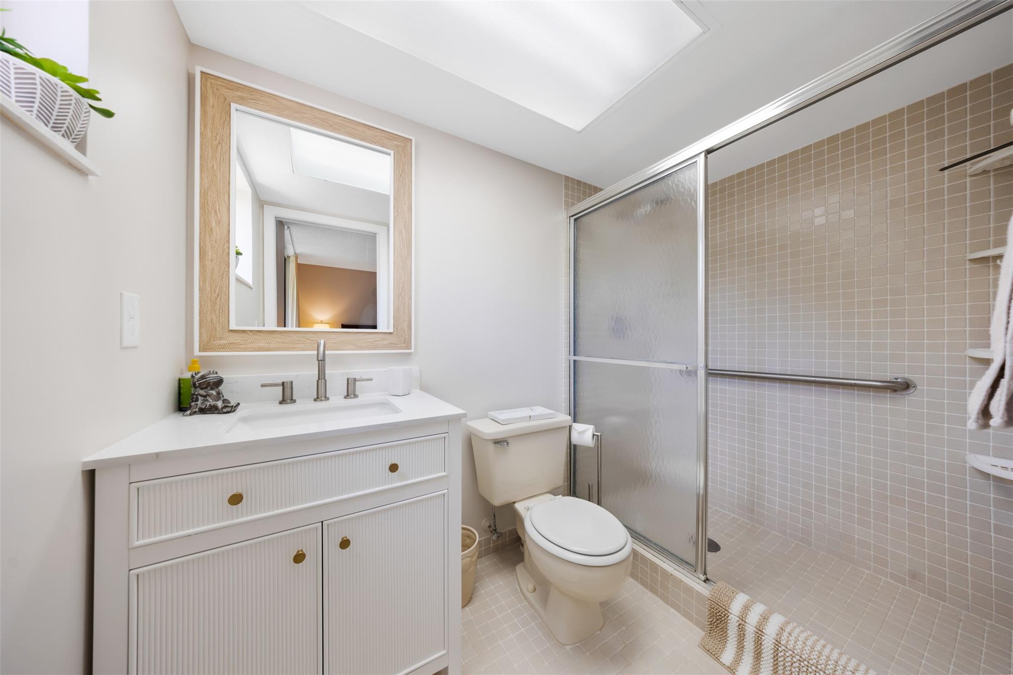 5250 Las Verdes Cir 317