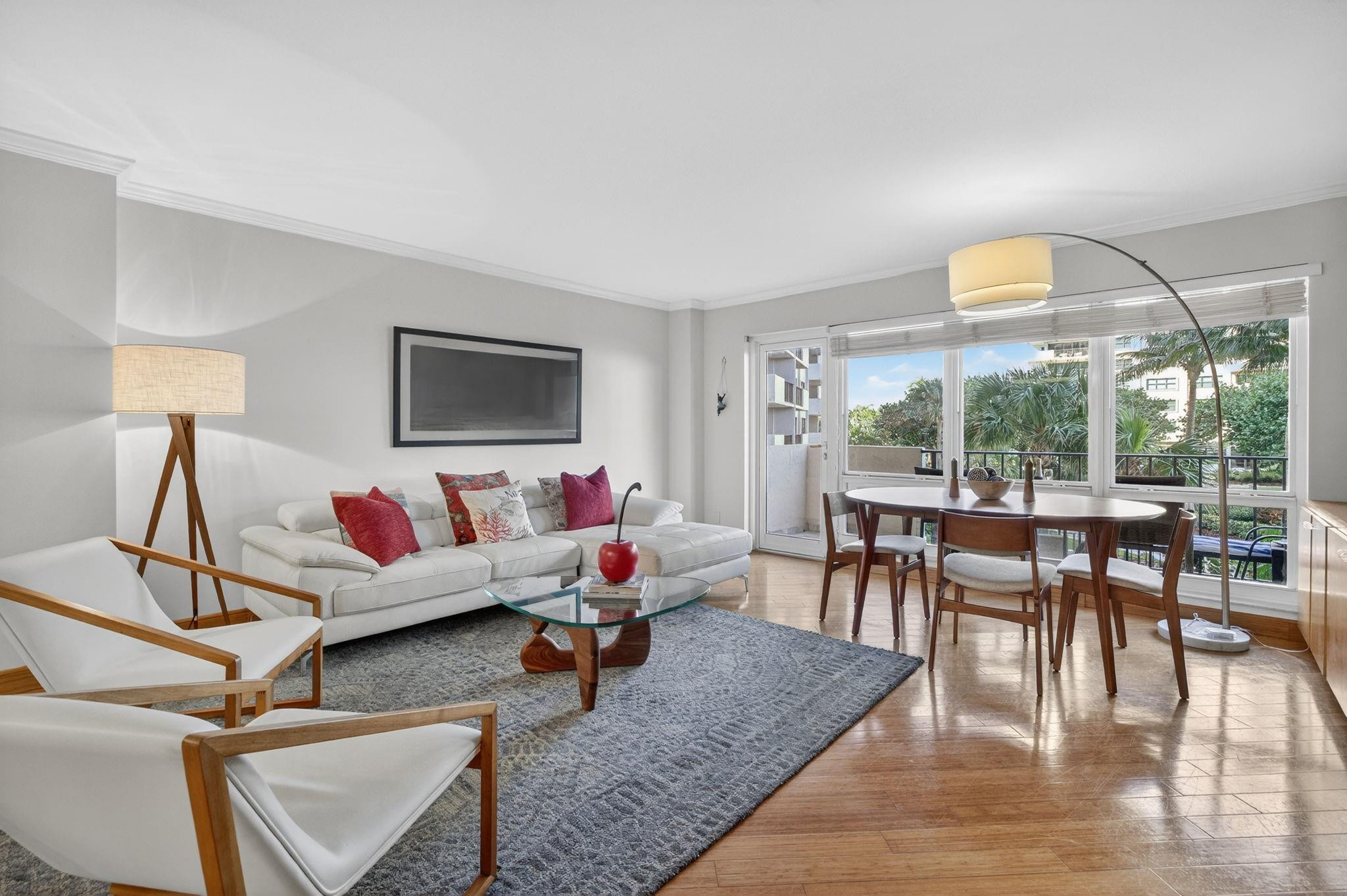 4900 N Ocean Boulevard 302, Lauderdale-By-The-Sea Unit: 302