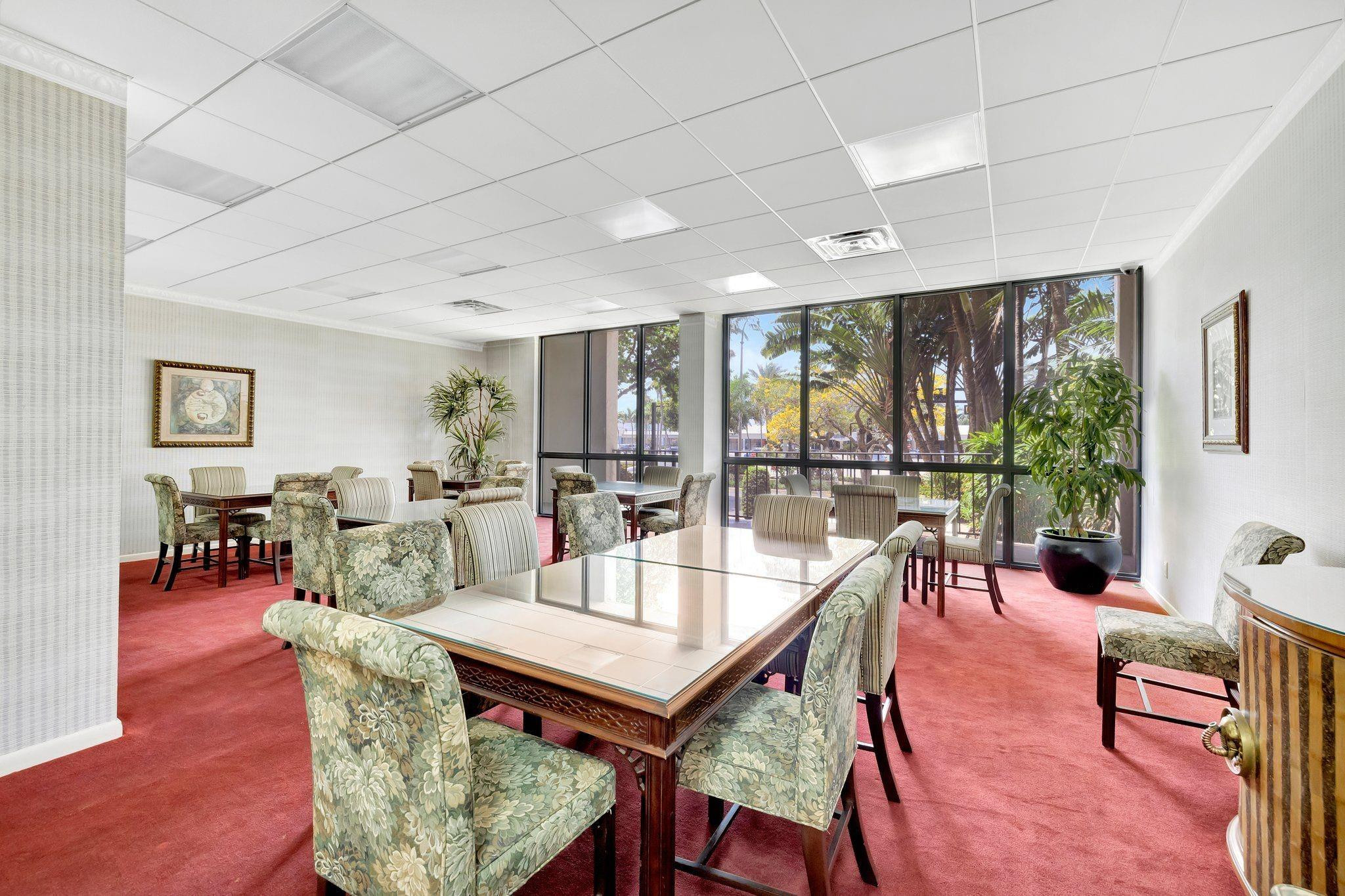 4900 N Ocean Boulevard 302, Lauderdale-By-The-Sea Unit: 302