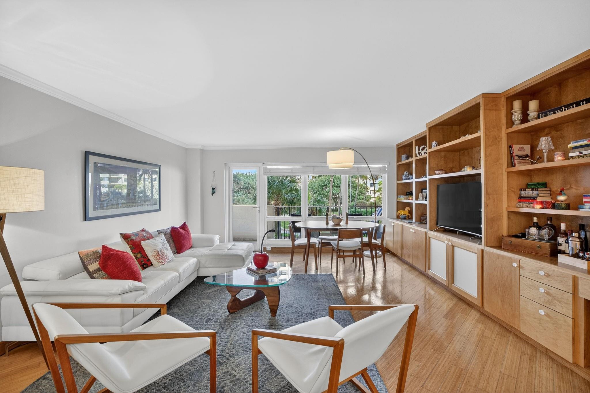 4900 N Ocean Boulevard 302, Lauderdale-By-The-Sea Unit: 302