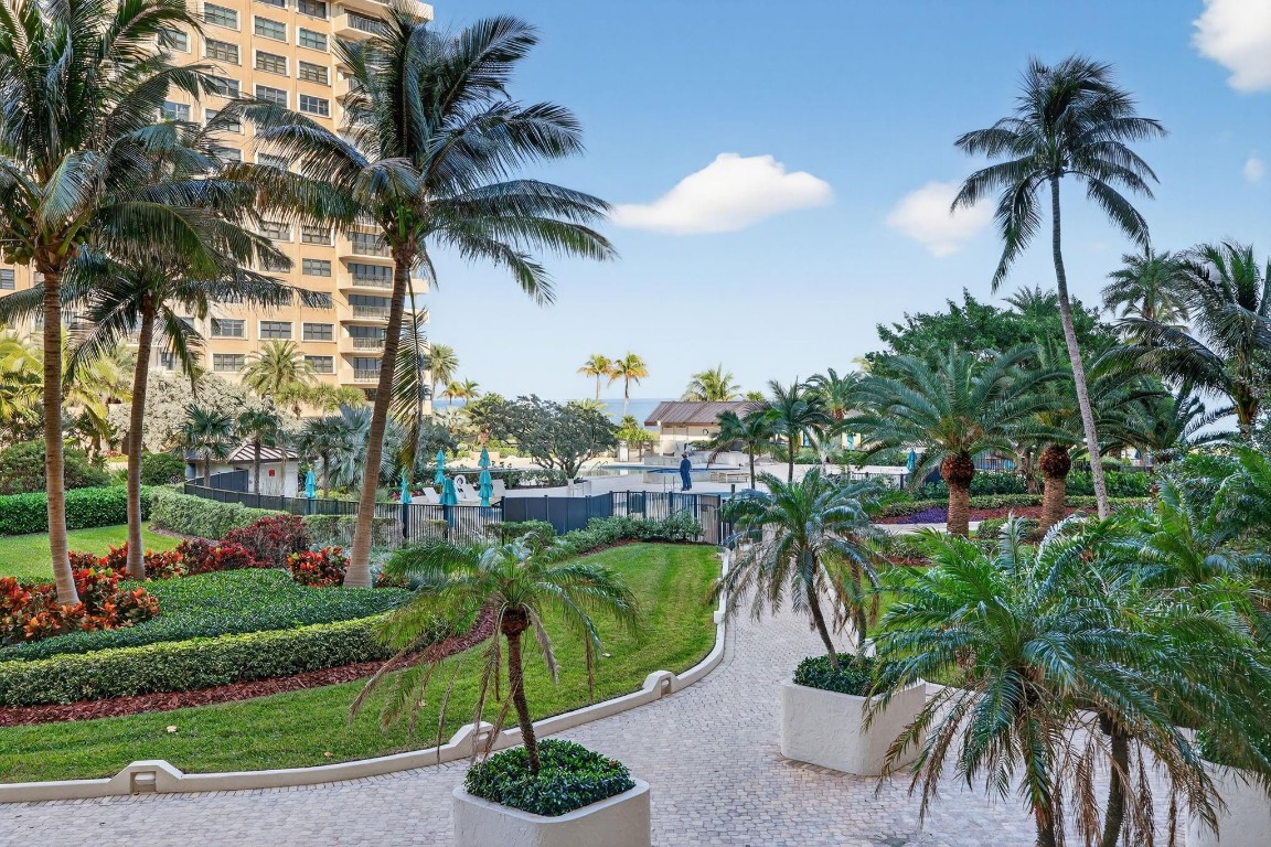 4900 N Ocean Boulevard 302, Lauderdale-By-The-Sea Unit: 302