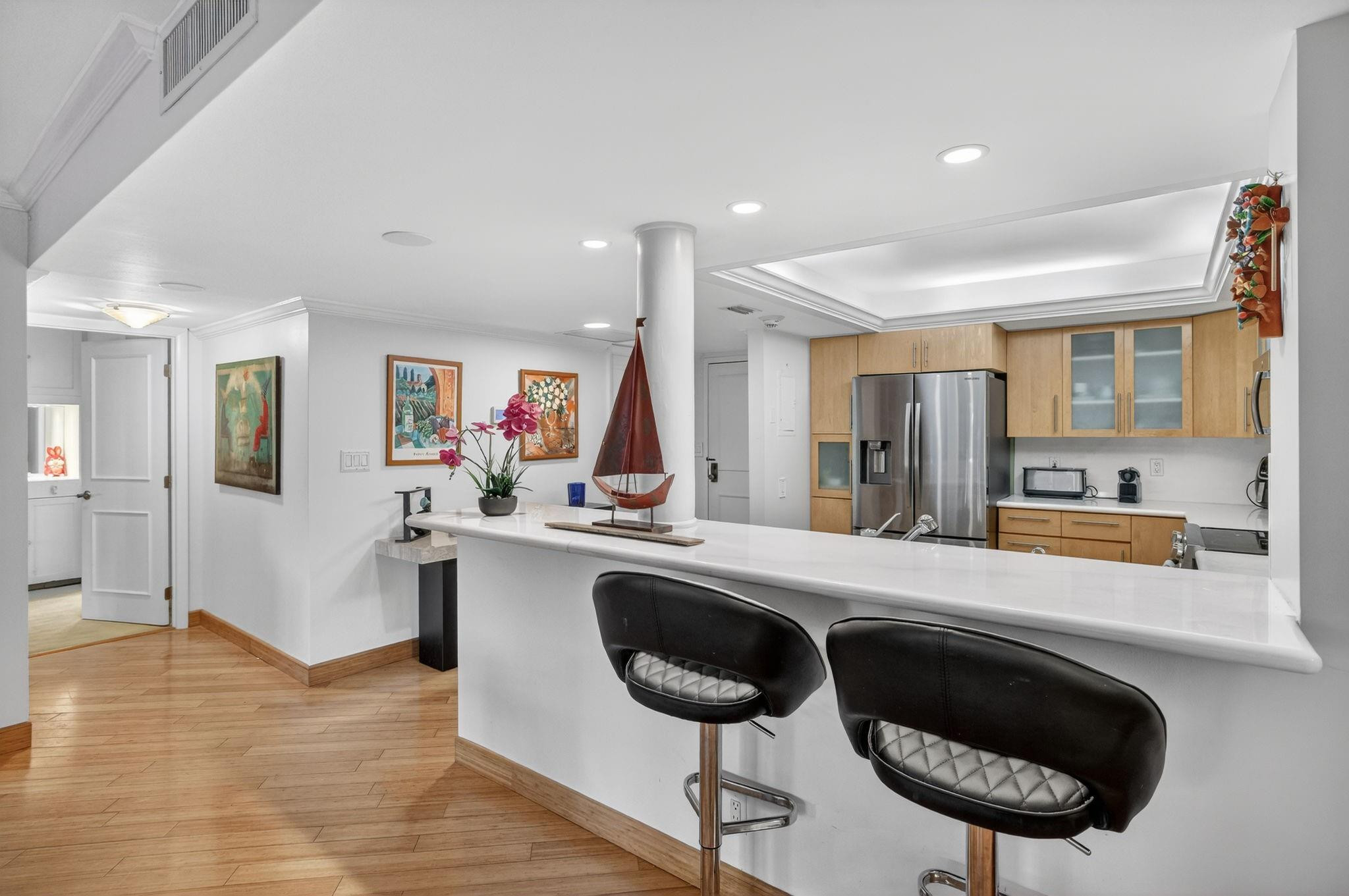 4900 N Ocean Boulevard 302, Lauderdale-By-The-Sea Unit: 302