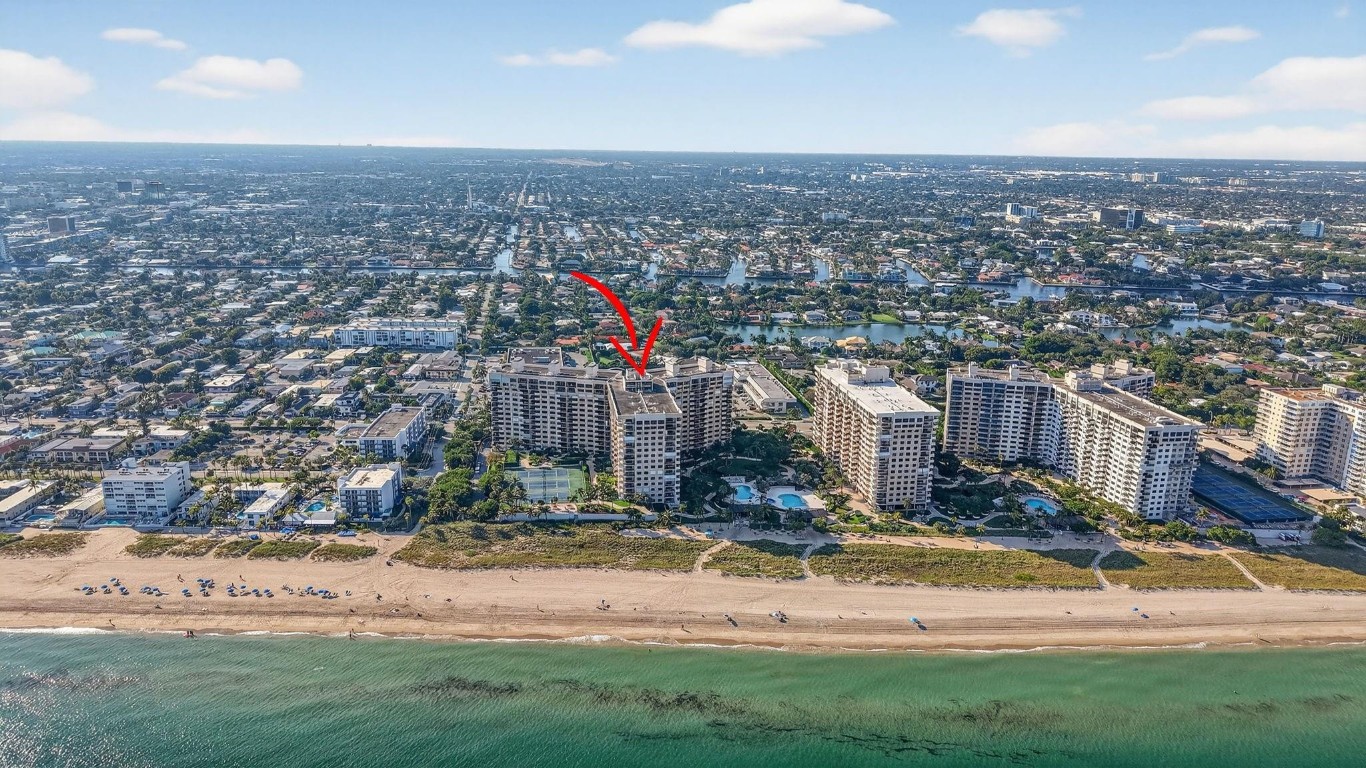 4900 N Ocean Boulevard 302, Lauderdale-By-The-Sea Unit: 302