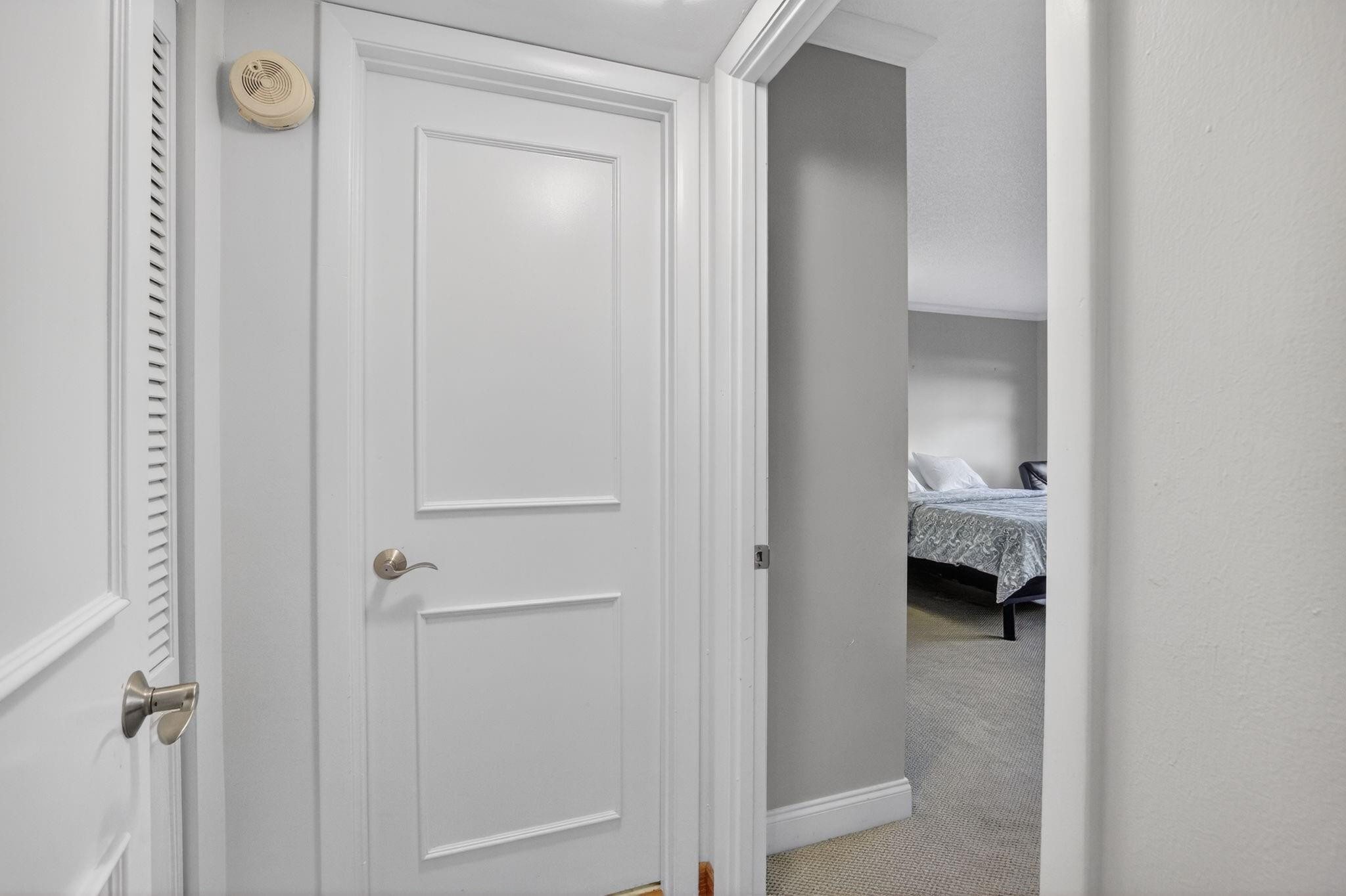 4900 N Ocean Boulevard 302, Lauderdale-By-The-Sea Unit: 302