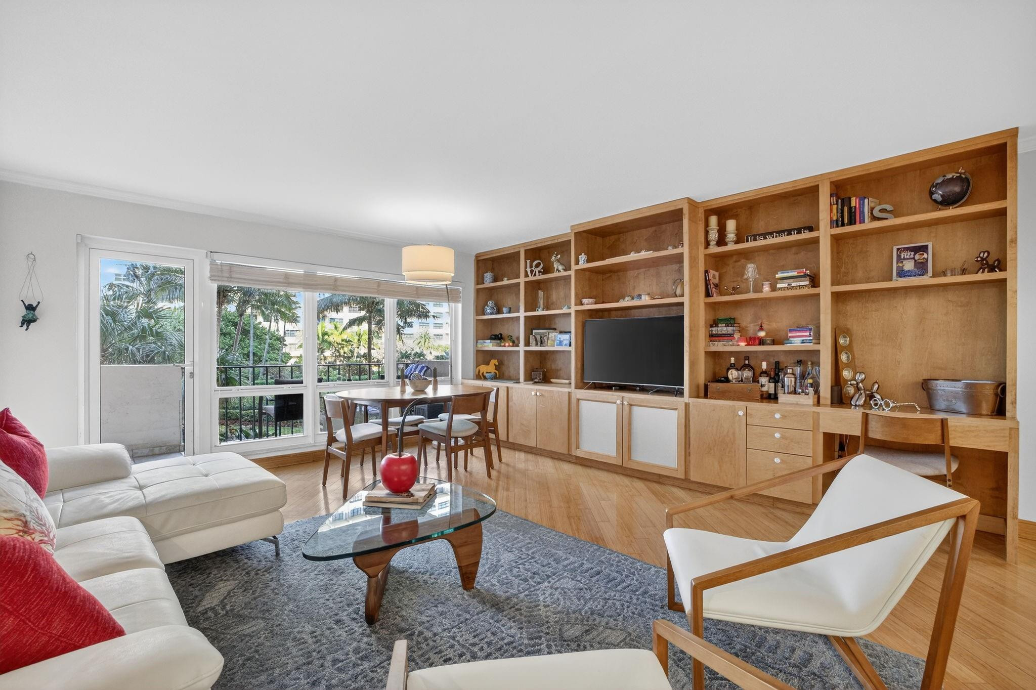 4900 N Ocean Boulevard 302, Lauderdale-By-The-Sea Unit: 302