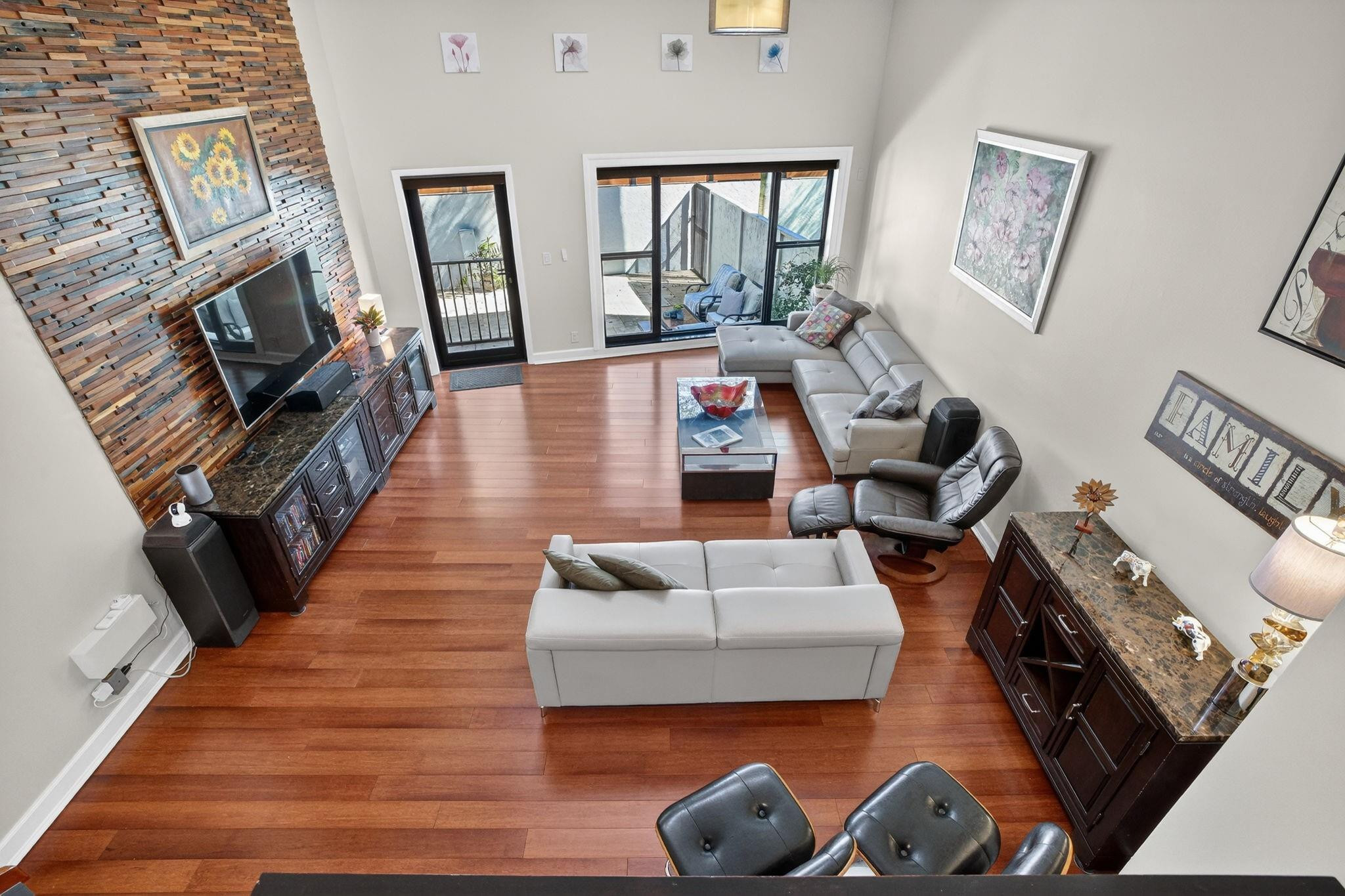 3000 NE 8th Terrace B4