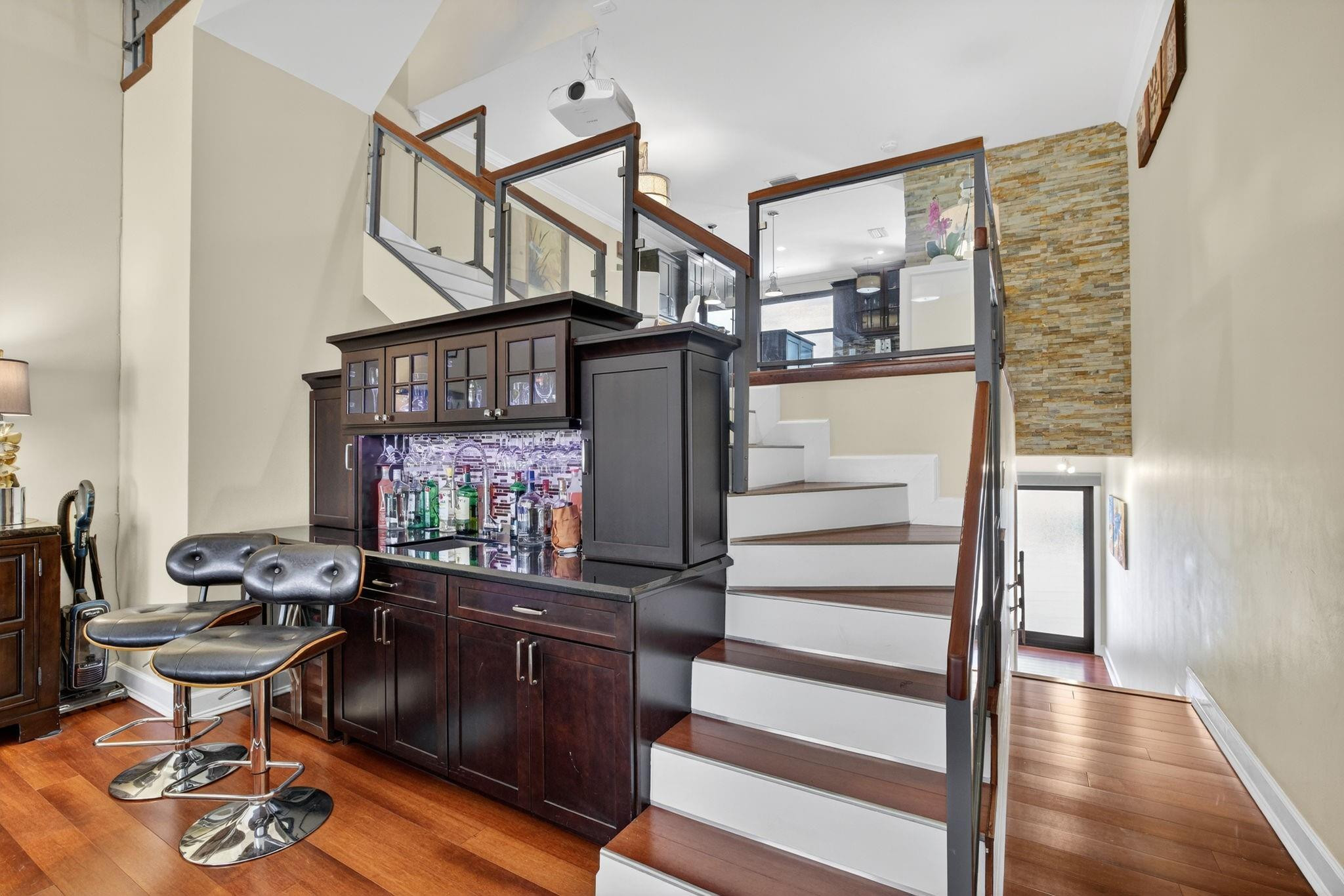 3000 NE 8th Terrace B4