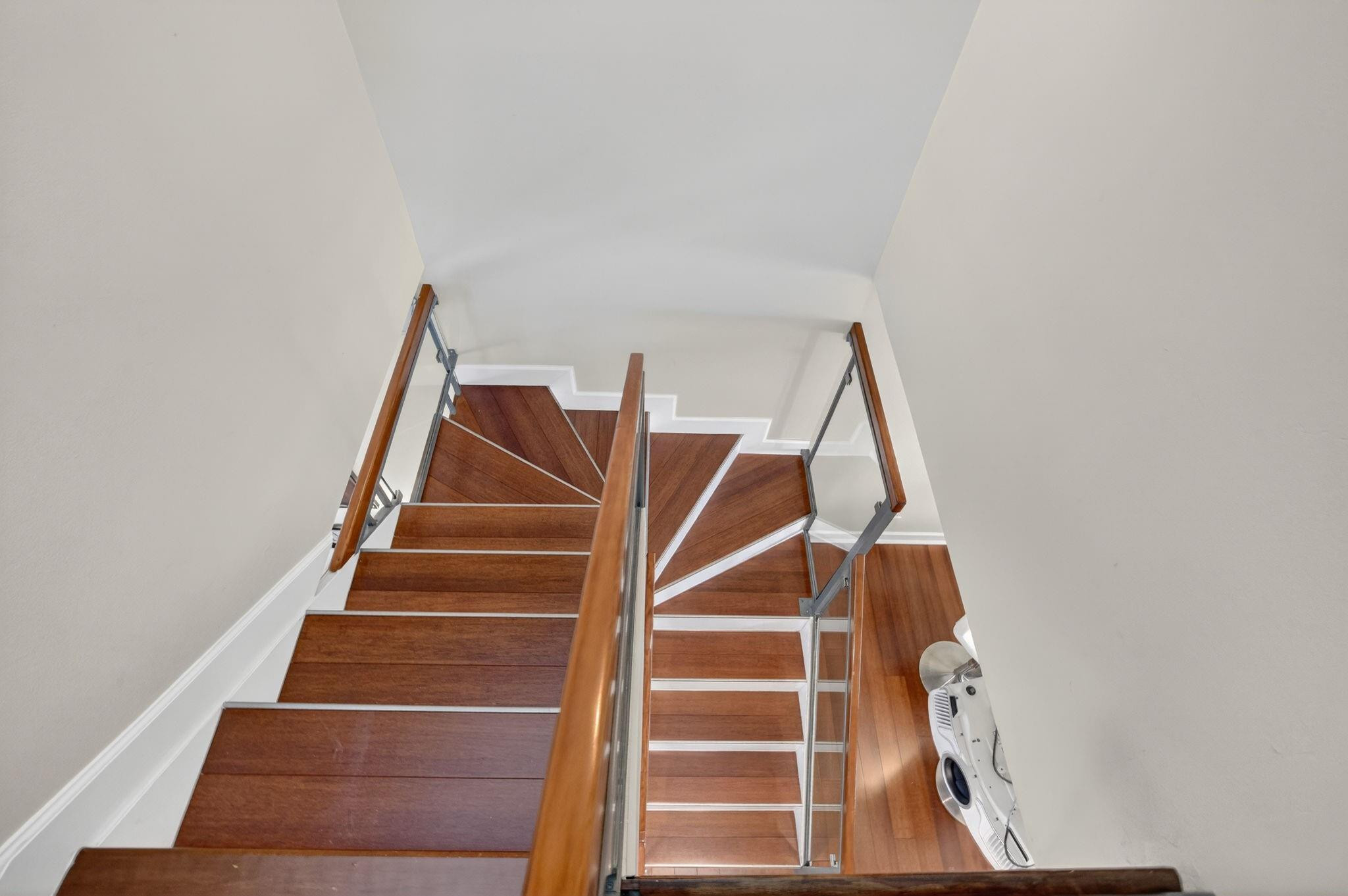 3000 NE 8th Terrace B4