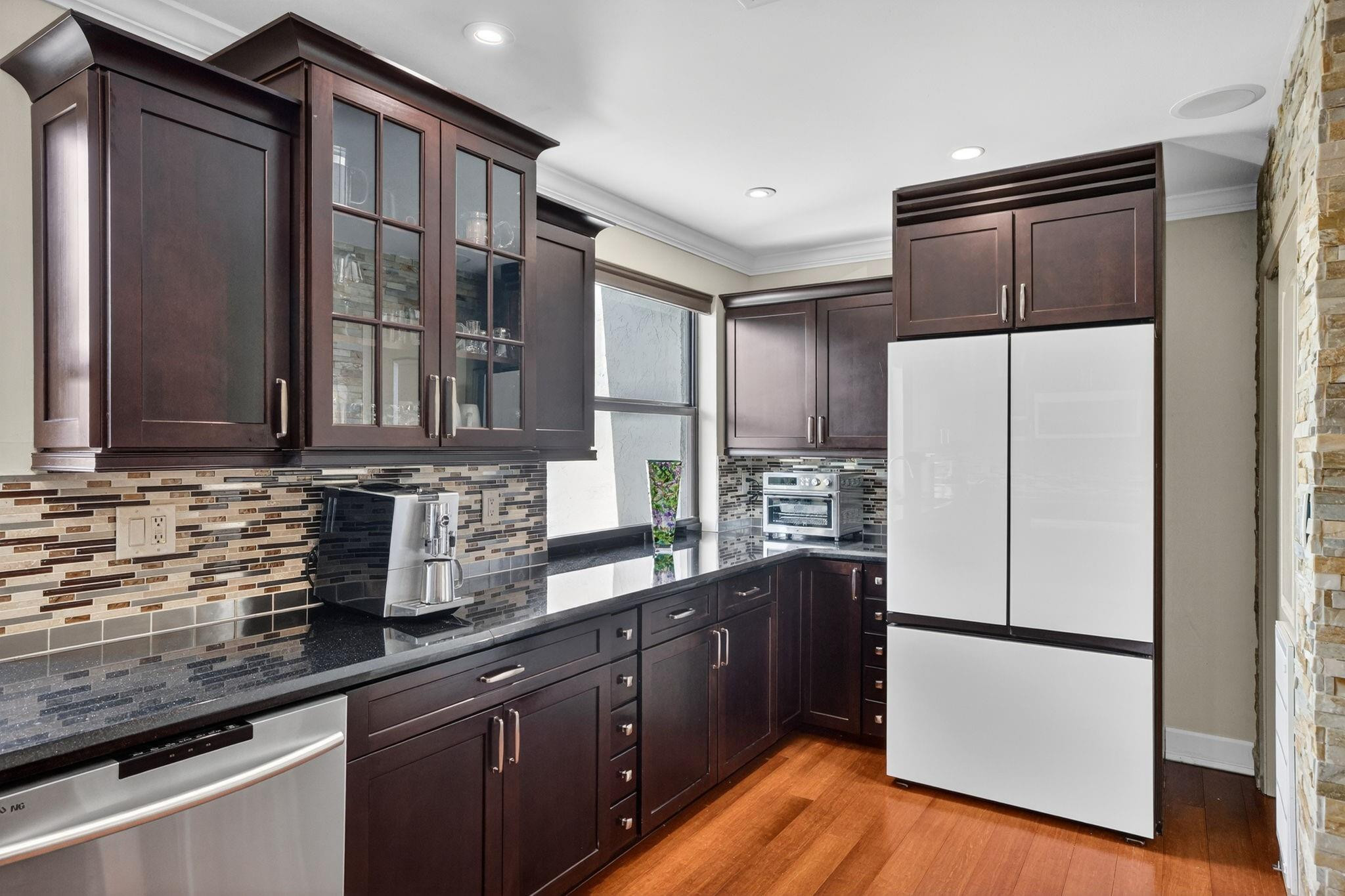 3000 NE 8th Terrace B4