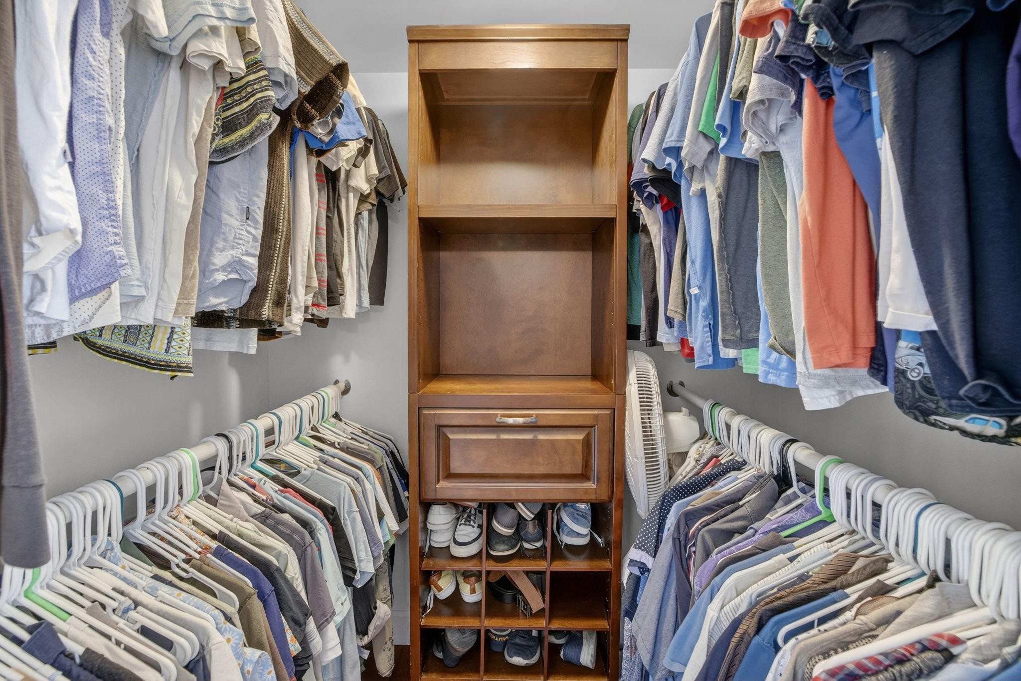 3000 NE 8th Terrace B4