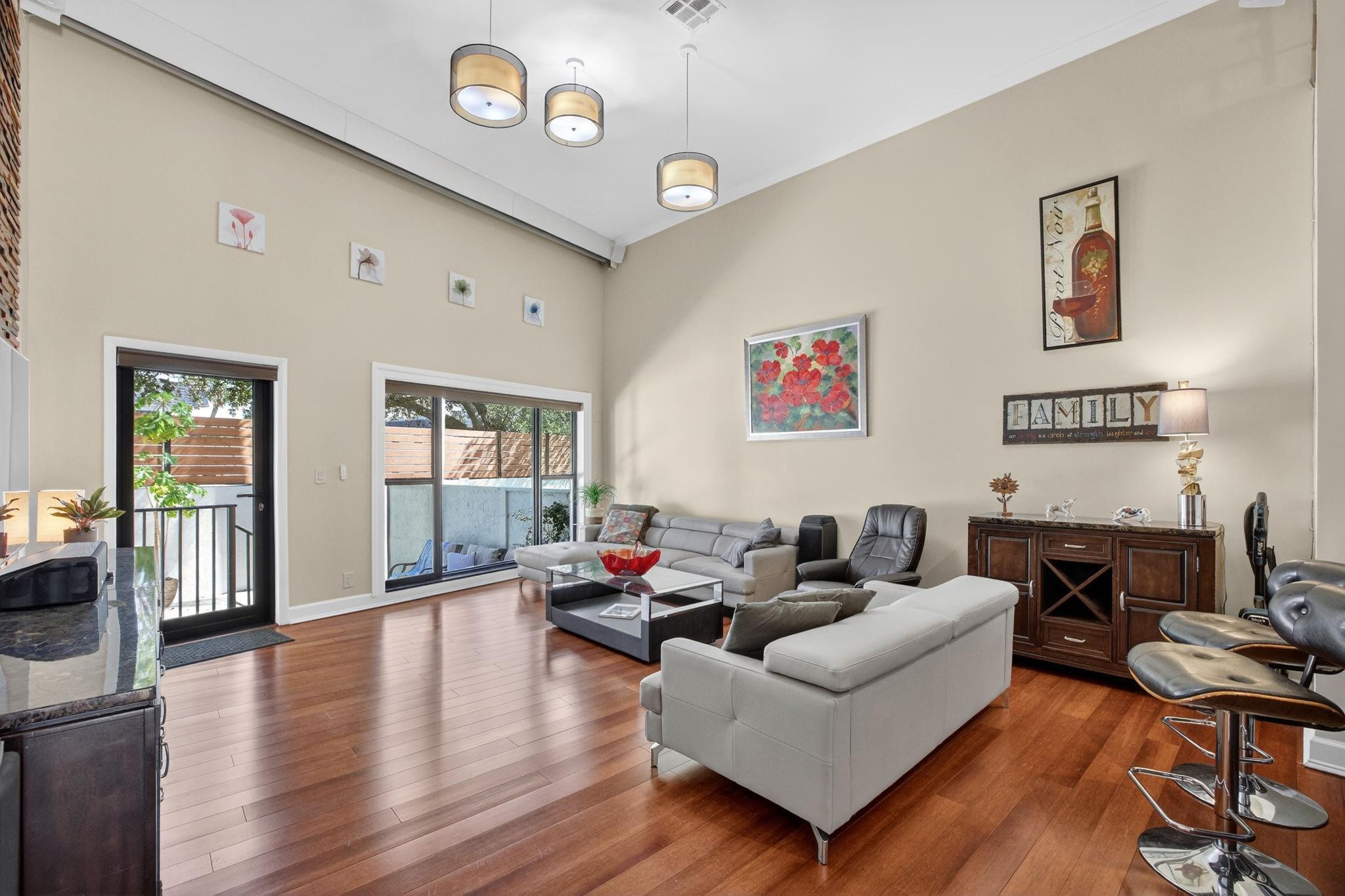 3000 NE 8th Terrace B4