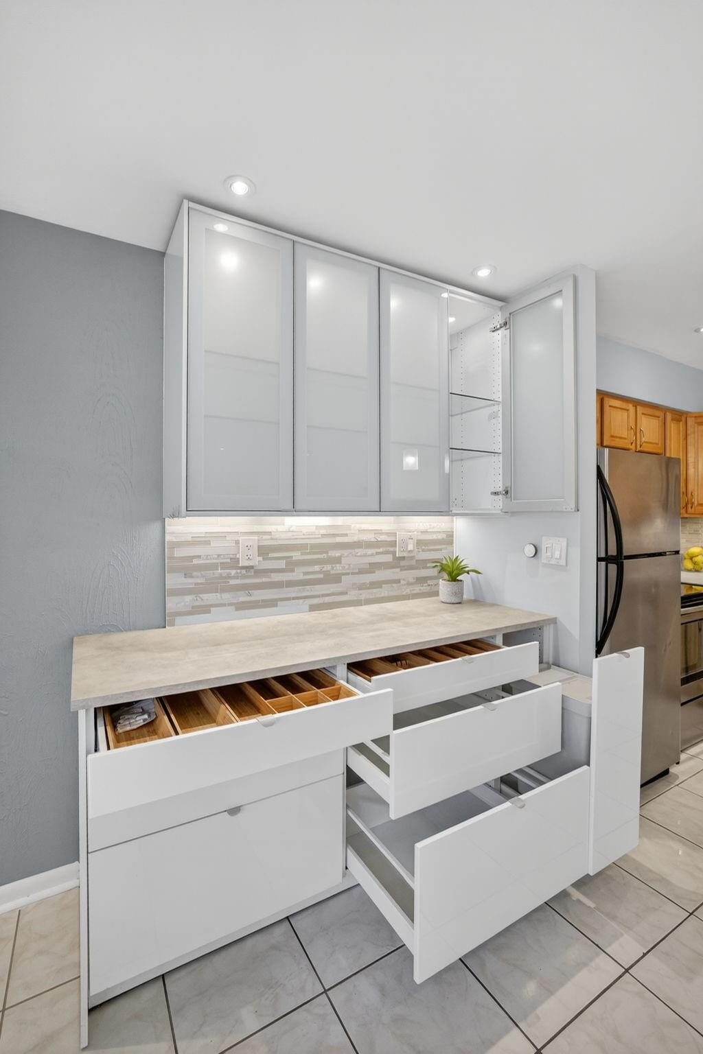 4051 NE 13th Avenue 77-3