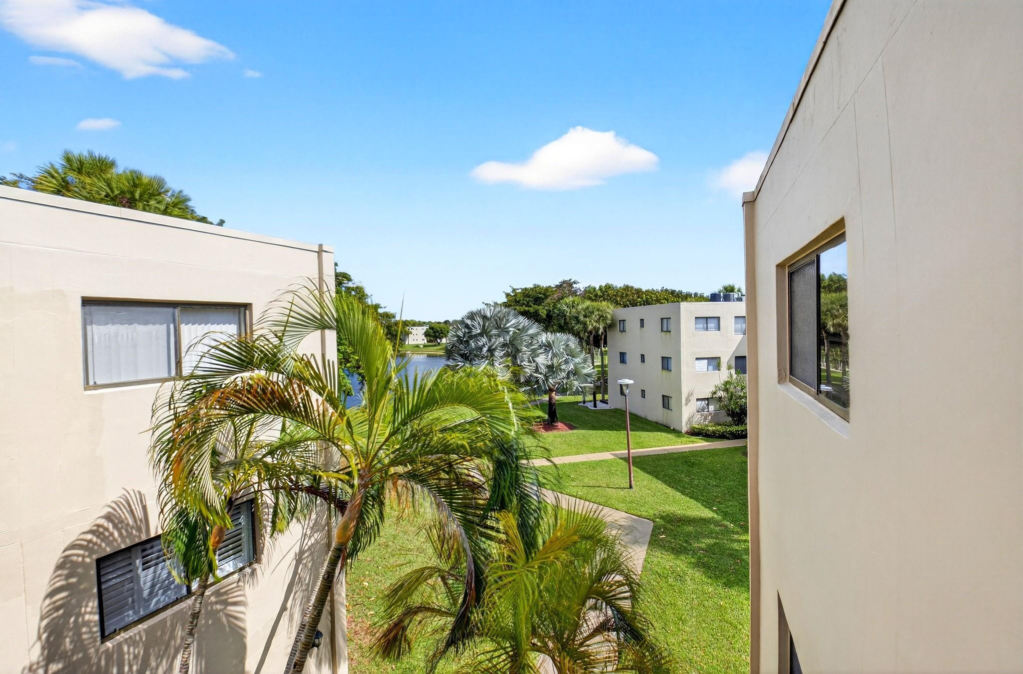 5250 Las Verdes Circle 313