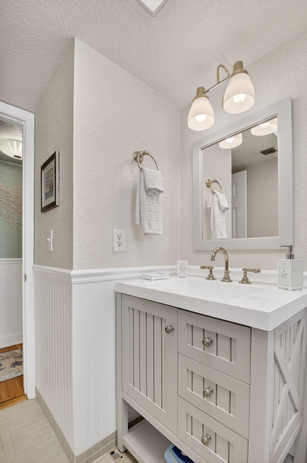 5250 Las Verdes Circle 313