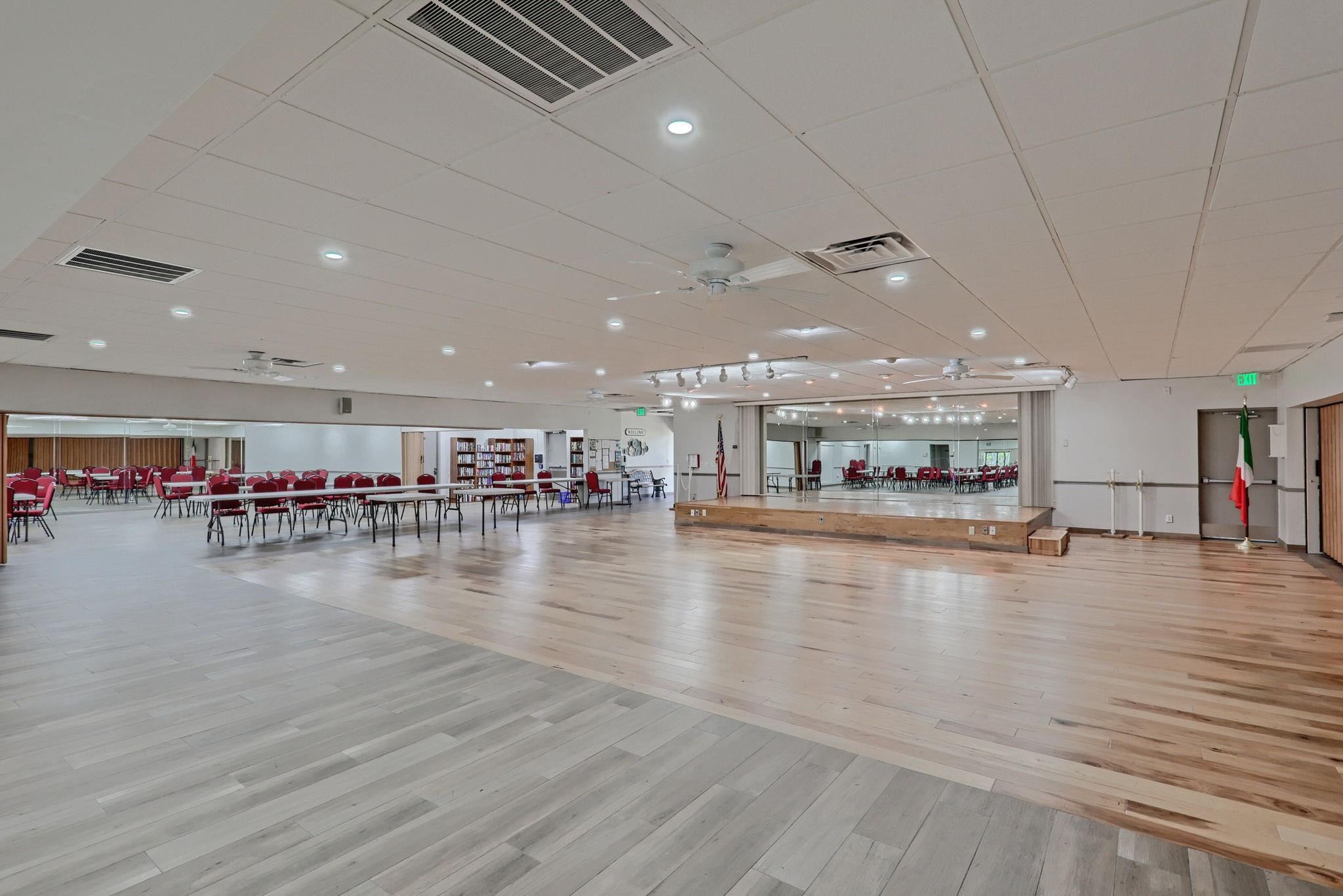 5250 Las Verdes Circle 313