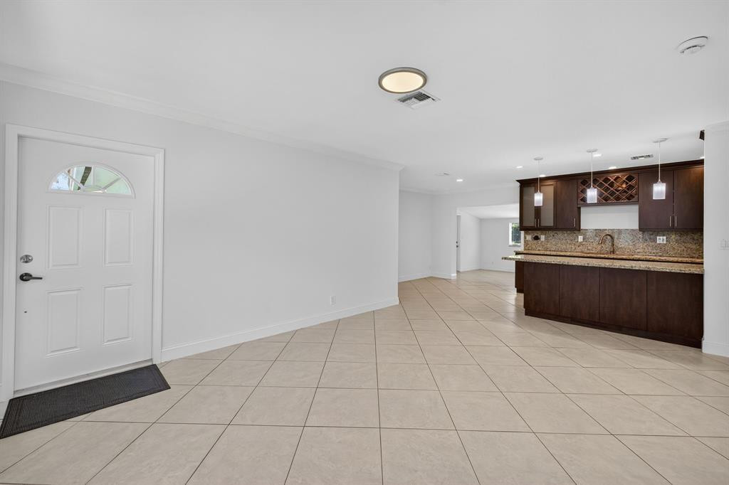 316 NW 24th Street, Wilton Manors