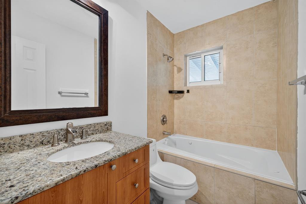 316 NW 24th Street, Wilton Manors