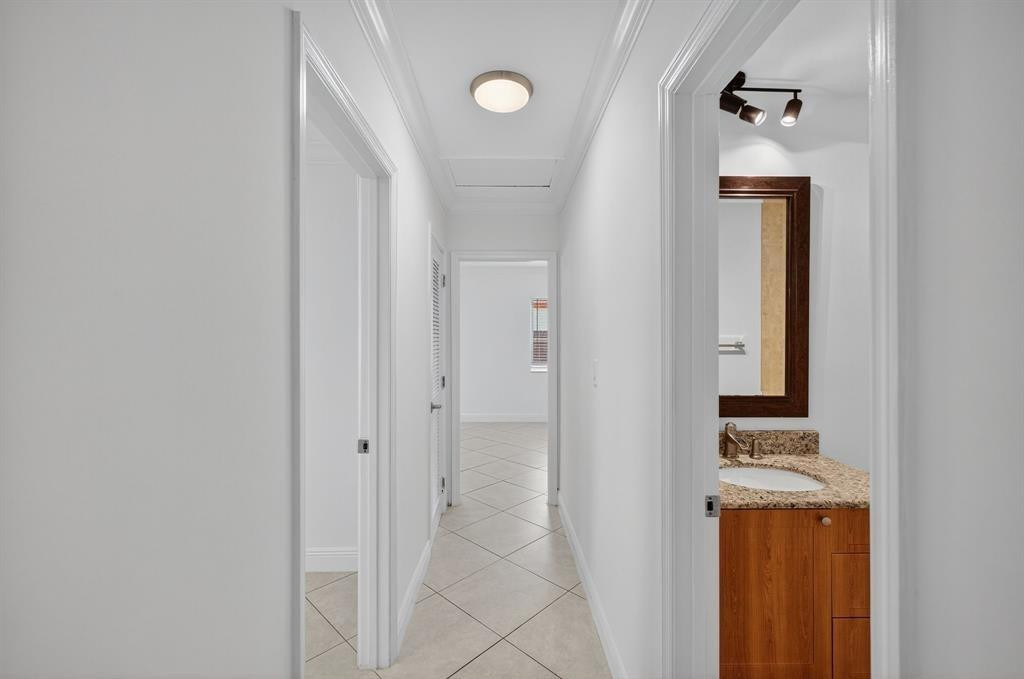 316 NW 24th Street, Wilton Manors