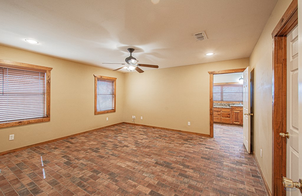6311 E County Rd 55