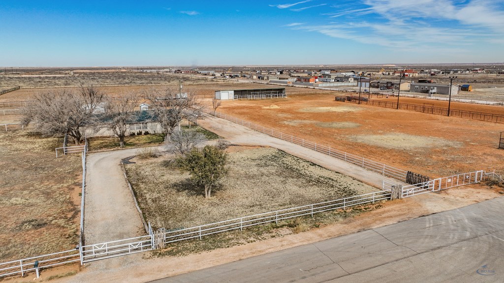 6311 E County Rd 55