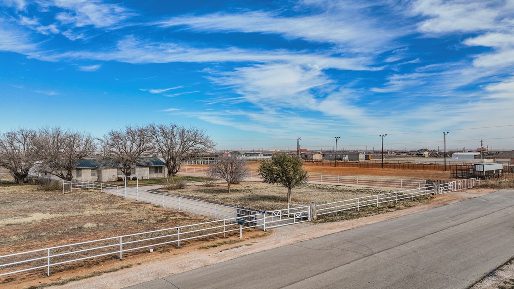 6311 E County Rd 55