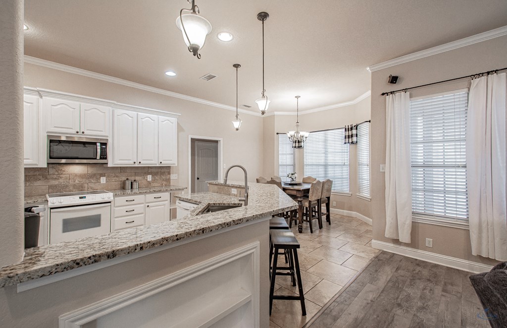 10407 E County Rd 102