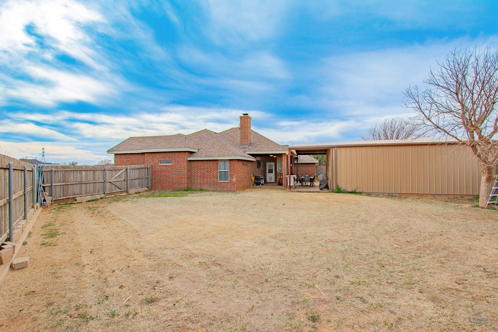 10407 E County Rd 102