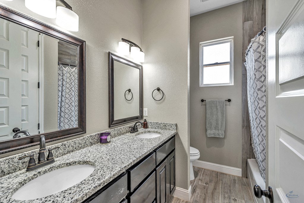 2432 S County Rd 1040