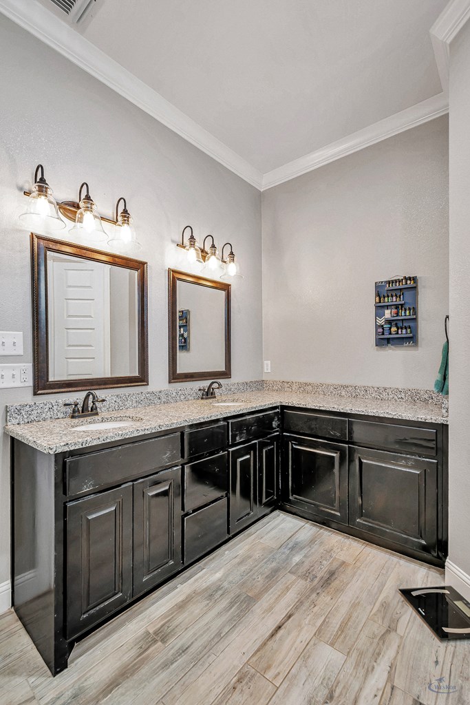 2432 S County Rd 1040