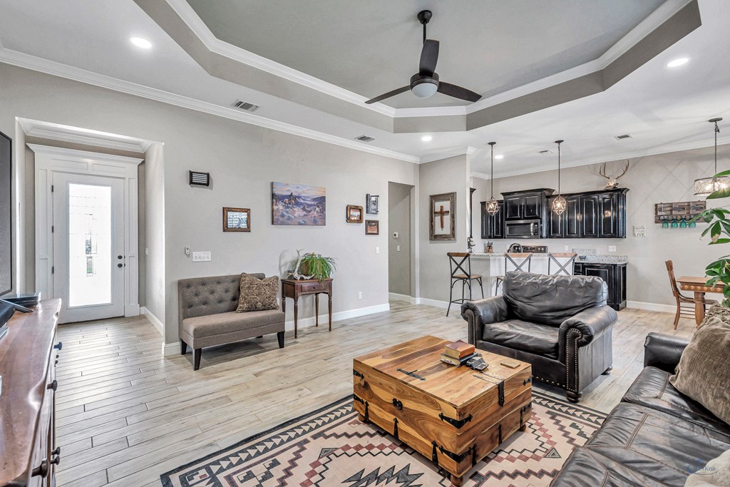 2432 S County Rd 1040