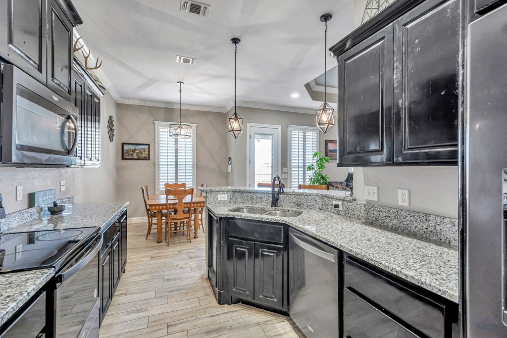 2432 S County Rd 1040