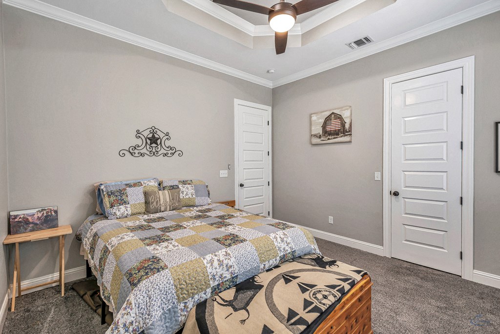 2432 S County Rd 1040