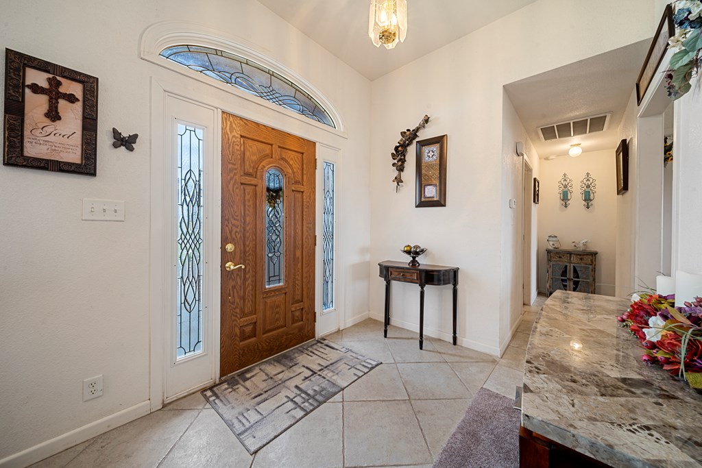 1213 N County Rd 1084