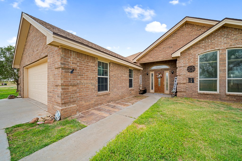 1213 N County Rd 1084