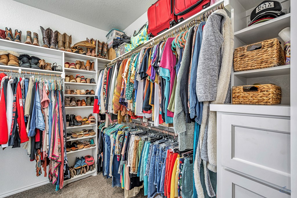 5611 S County Rd 1214