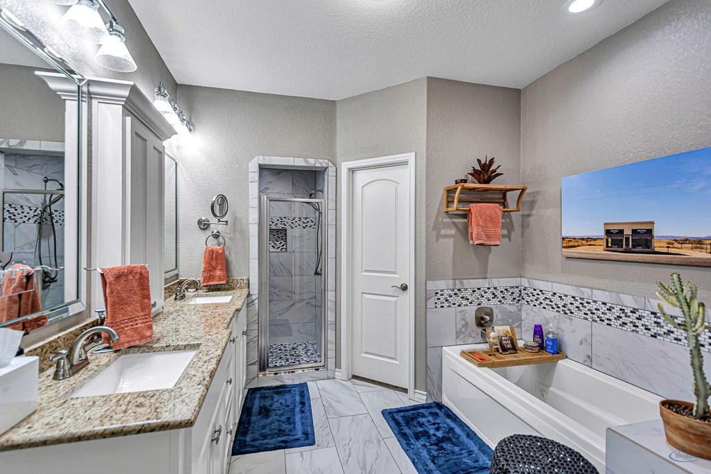 5611 S County Rd 1214