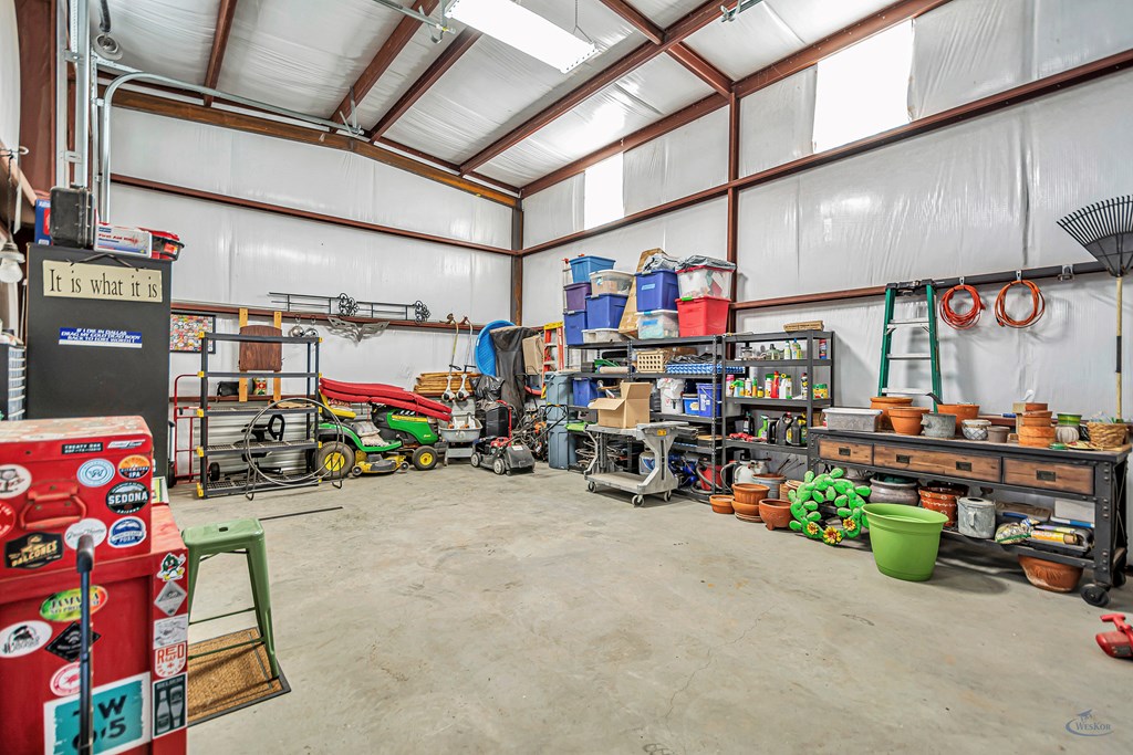 5611 S County Rd 1214