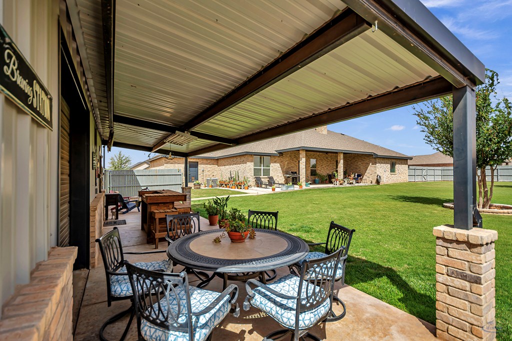 5611 S County Rd 1214