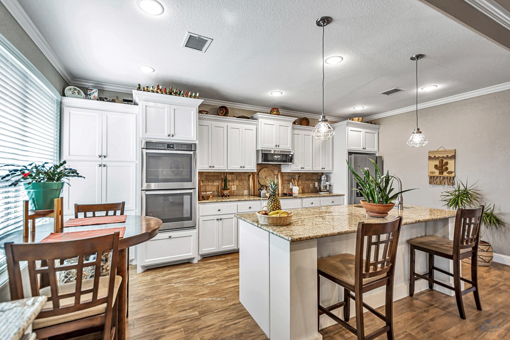 5611 S County Rd 1214