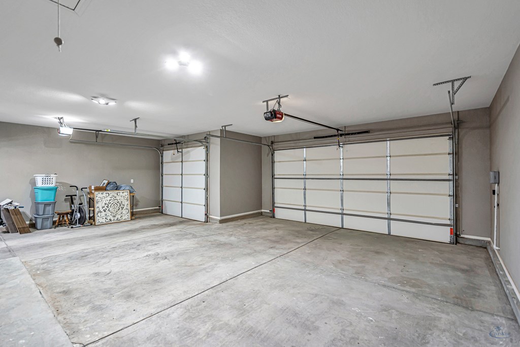 5611 S County Rd 1214