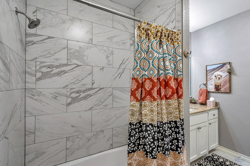 5611 S County Rd 1214