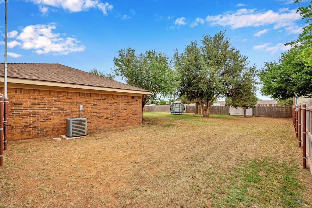 10802 E County Rd 108