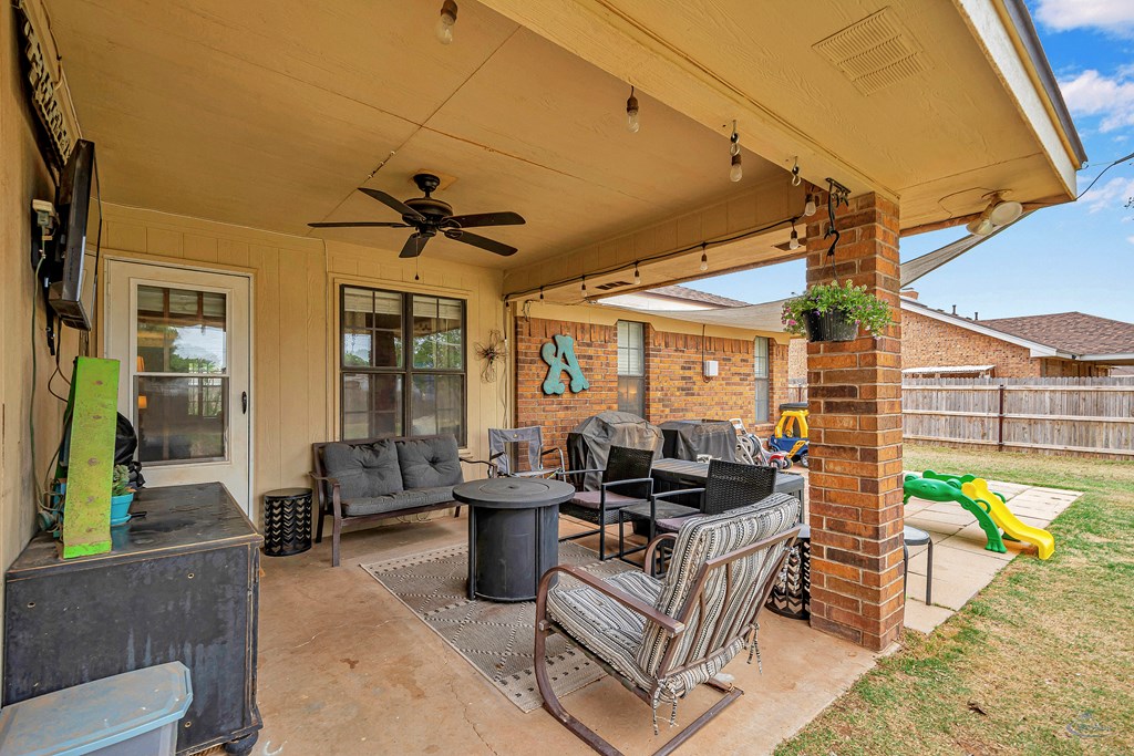 10802 E County Rd 108