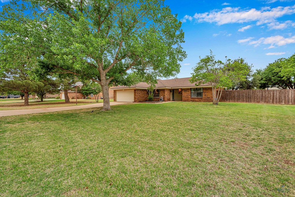 10802 E County Rd 108